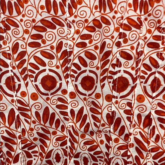 Banana Republic Red and White Floral Patterned Blouse - Picture 5 of 9